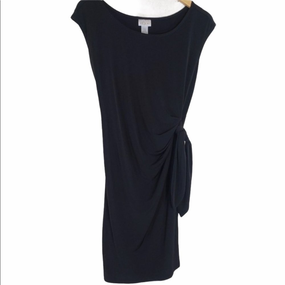 Motherhood maternity M little black dress